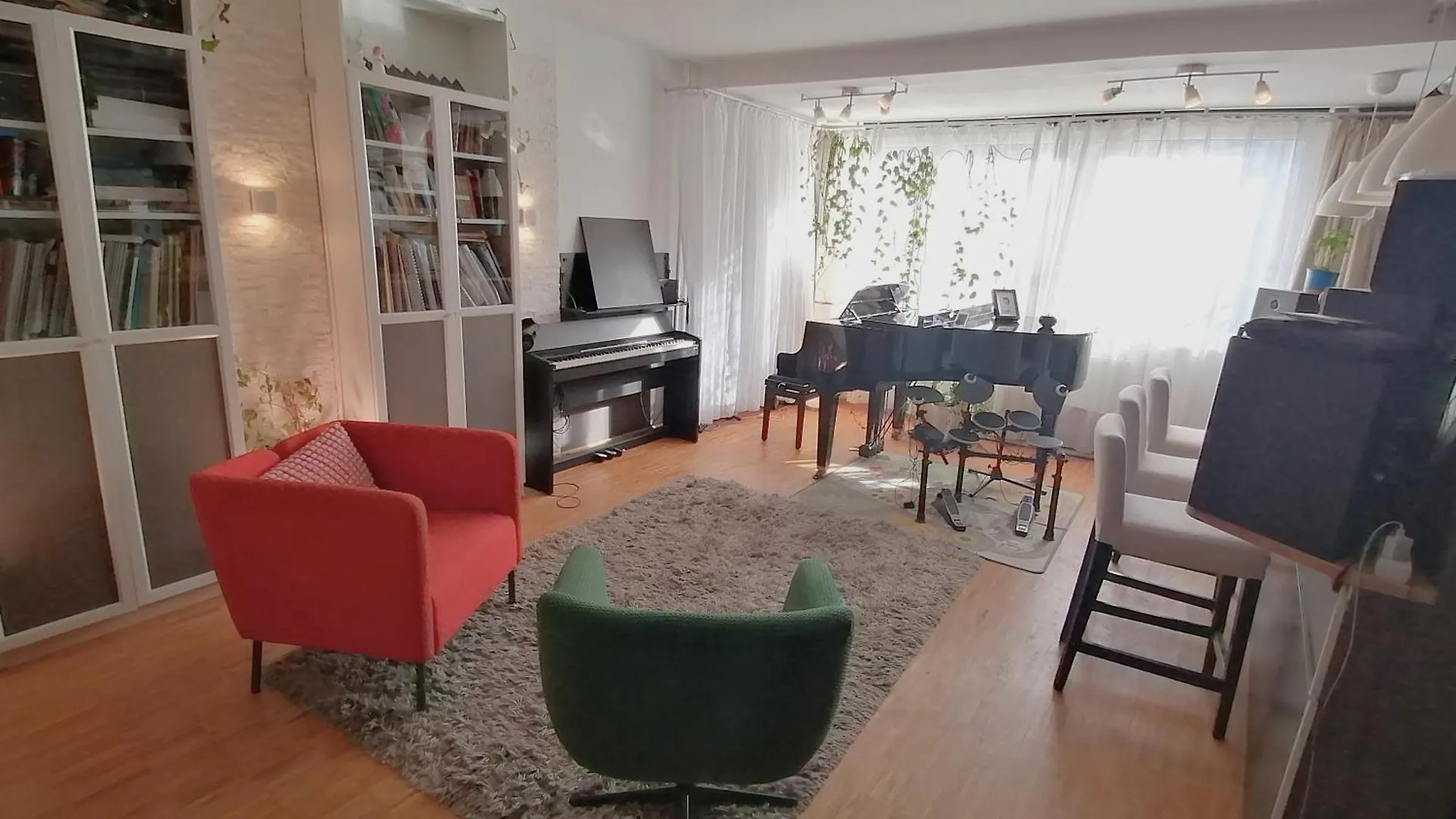 Lovely Central Flat With Grand Piano, Family Friendly Berlino Appartamento